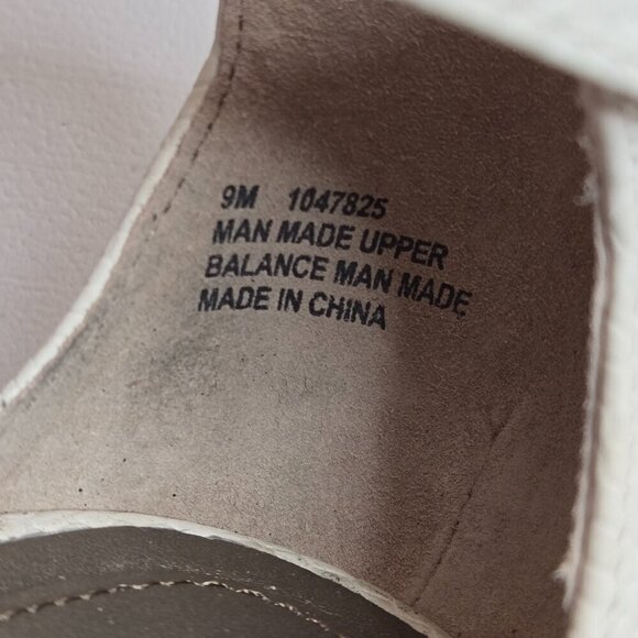 Array Havana White Snake Print Ankle Strap Low Wedge Sandals Sz 9 - Picture 9 of 10